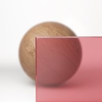 Прозрачное розовое стекло